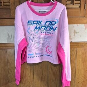 Hot Topic Pink and white Sailor Moon crop top sweatshirt Size 2X‎